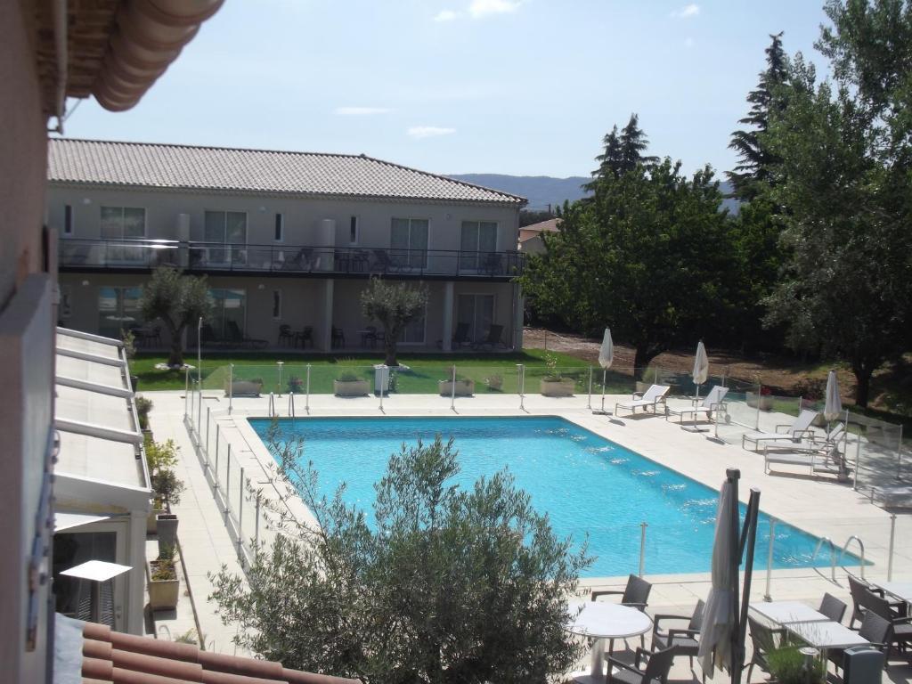 Hotel Le Domaine Des Oliviers Pierrelatte Exteriér fotografie