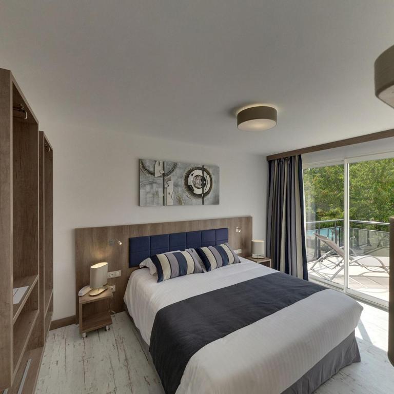 Hotel Le Domaine Des Oliviers Pierrelatte Pokoj fotografie