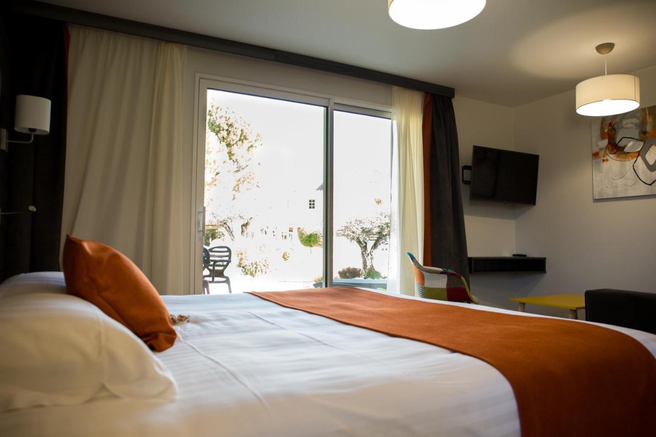 Hotel Le Domaine Des Oliviers Pierrelatte Exteriér fotografie
